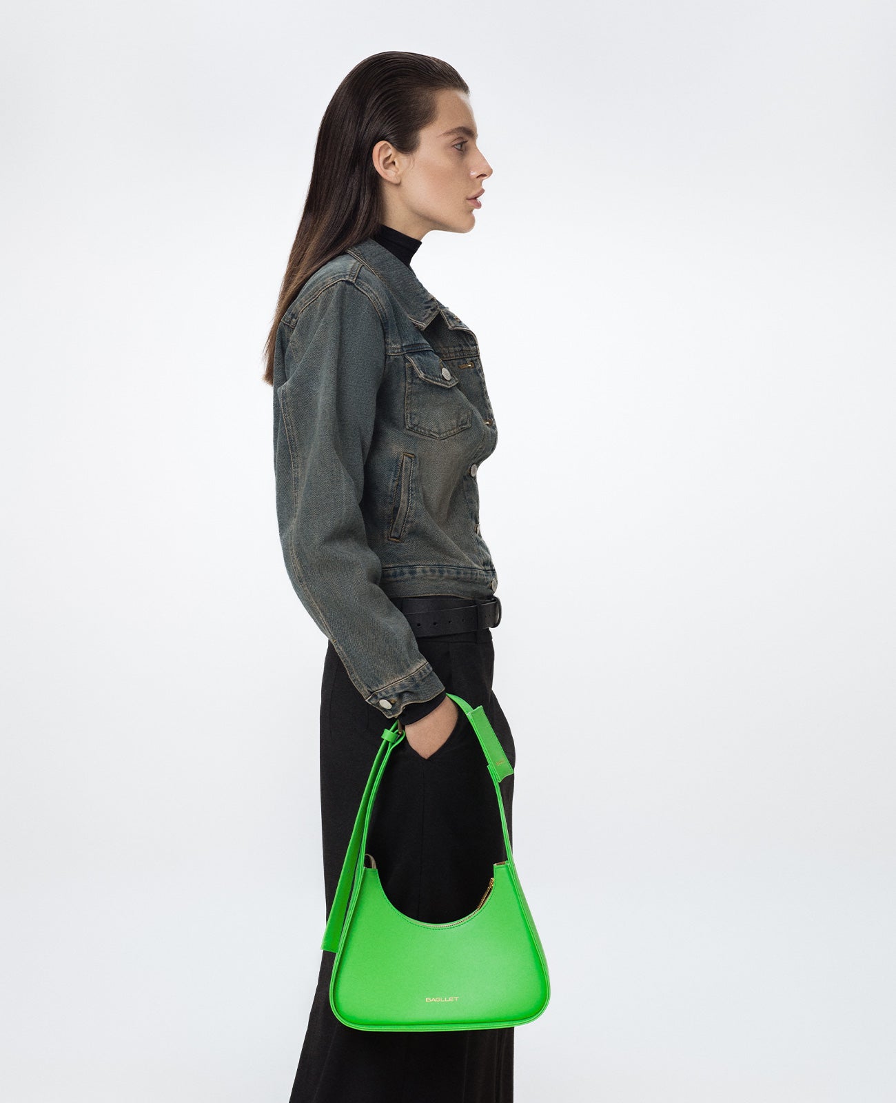 Bag BG129mini Capsule