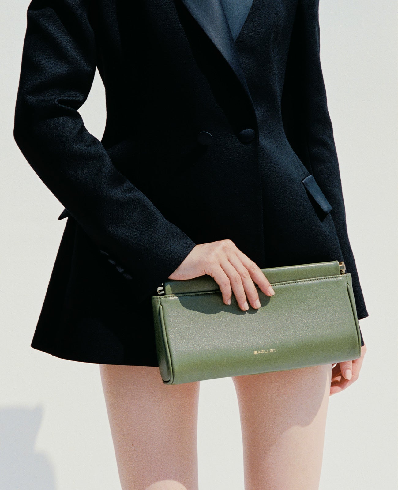 Clutch BG216 Resort